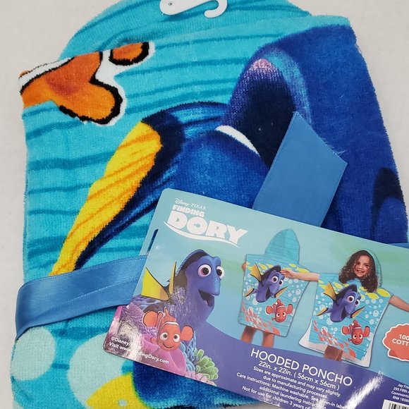New Disney Pixar FINDING DORY Hooded Poncho Cotton Nemo Towel 22" - Picture 1 of 6